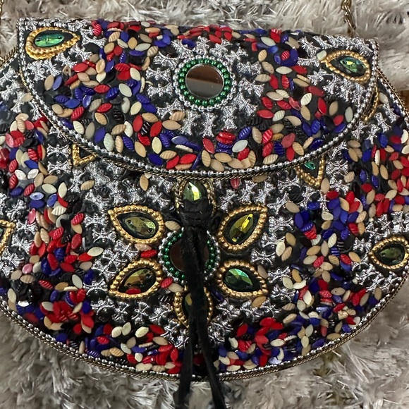 Bundle of Six Metal Purses - Picture 5 of 13